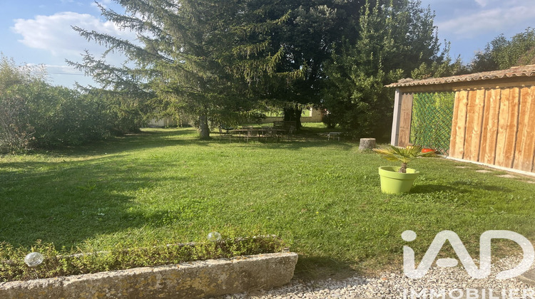 Ma-Cabane - Location Maison Cadenet, 184 m²