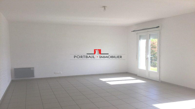 Ma-Cabane - Location Maison CADILLAC-EN-FRONSADAIS, 78 m²