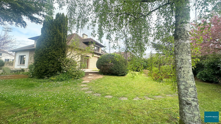 Ma-Cabane - Location Maison Caen, 219 m²