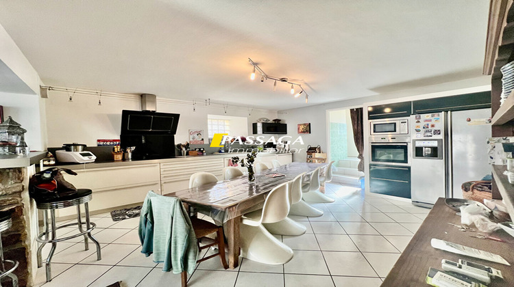 Ma-Cabane - Location Maison CALMONT, 177 m²