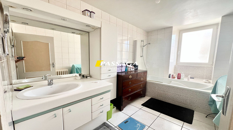 Ma-Cabane - Location Maison CALMONT, 177 m²