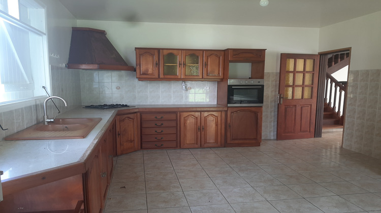 Ma-Cabane - Location Maison Capesterre-Belle-Eau, 194 m²