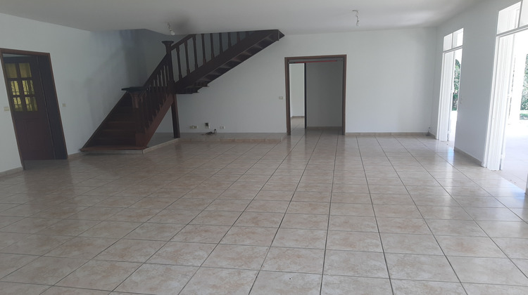 Ma-Cabane - Location Maison Capesterre-Belle-Eau, 194 m²