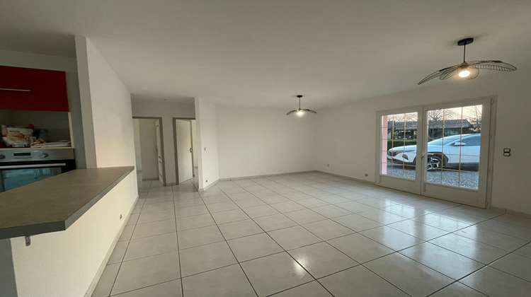 Ma-Cabane - Location Maison CASTEL-SARRAZIN, 73 m²