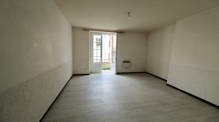 Ma-Cabane - Location Maison CASTELMORON-SUR-LOT, 83 m²