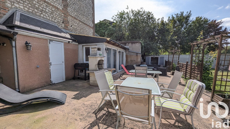 Ma-Cabane - Location Maison Caudebec-Lès-Elbeuf, 100 m²