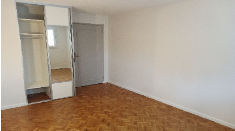 Ma-Cabane - Location Maison CAUSSADE, 145 m²
