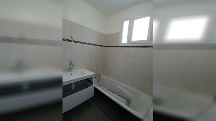 Ma-Cabane - Location Maison CAUSSADE, 100 m²