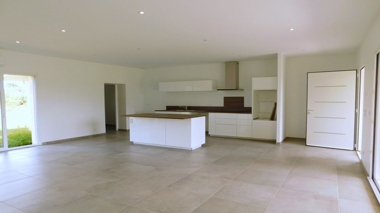 Ma-Cabane - Location Maison CAZAUBON, 100 m²