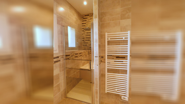 Ma-Cabane - Location Maison CAZAUBON, 100 m²
