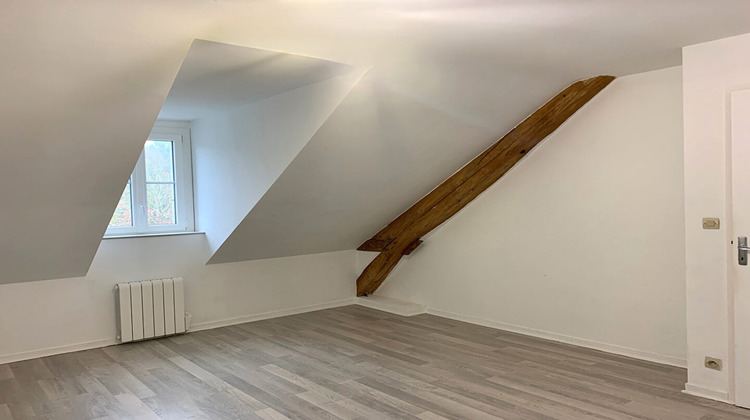 Ma-Cabane - Location Maison CERELLES, 110 m²