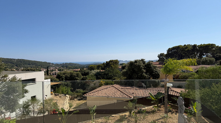 Ma-Cabane - Location Maison CEYRESTE, 133 m²