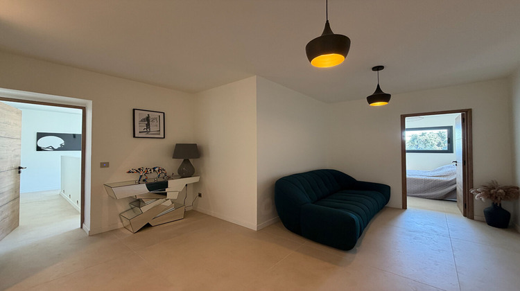 Ma-Cabane - Location Maison CEYRESTE, 133 m²