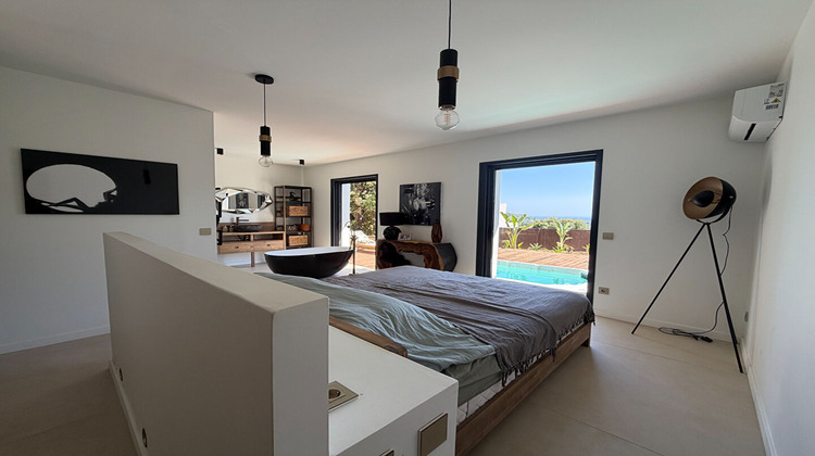 Ma-Cabane - Location Maison CEYRESTE, 133 m²