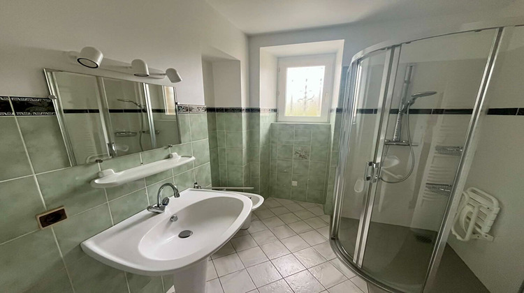 Ma-Cabane - Location Maison CHAILLAND, 73 m²