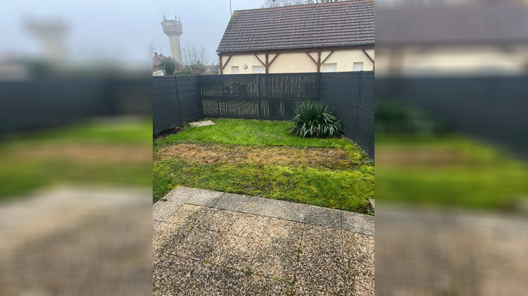 Ma-Cabane - Location Maison CHAINGY, 63 m²