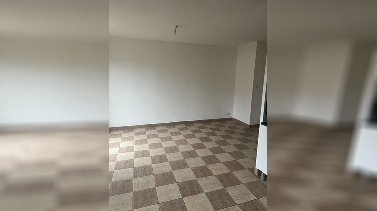 Ma-Cabane - Location Maison CHAINGY, 63 m²