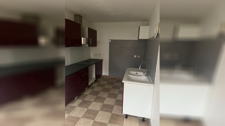 Ma-Cabane - Location Maison CHAINGY, 63 m²