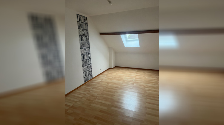 Ma-Cabane - Location Maison CHAINGY, 63 m²