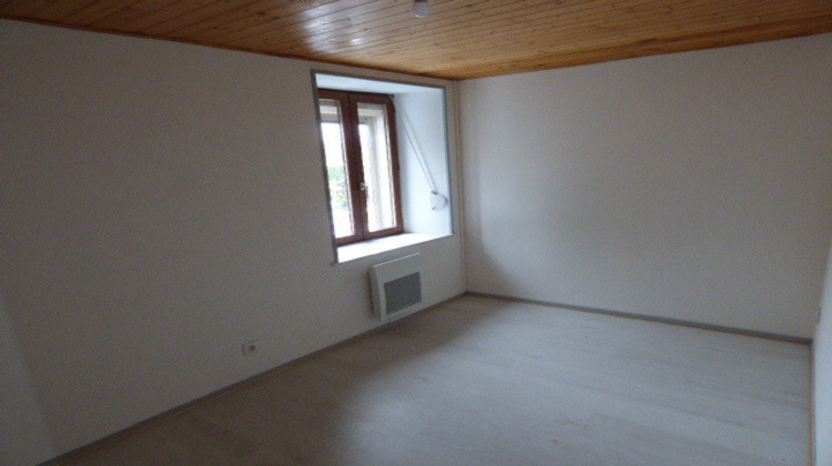 Ma-Cabane - Location Maison Chalaines, 75 m²