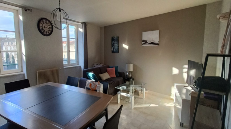 Ma-Cabane - Location Maison Chambost-Longessaigne, 86 m²