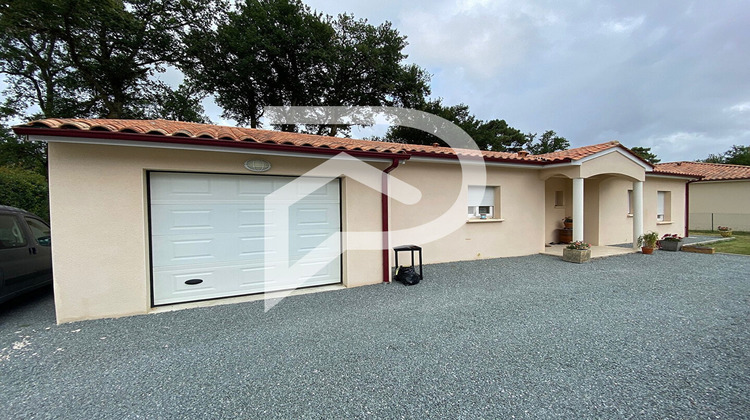 Ma-Cabane - Location Maison CHAMPCEVINEL, 126 m²