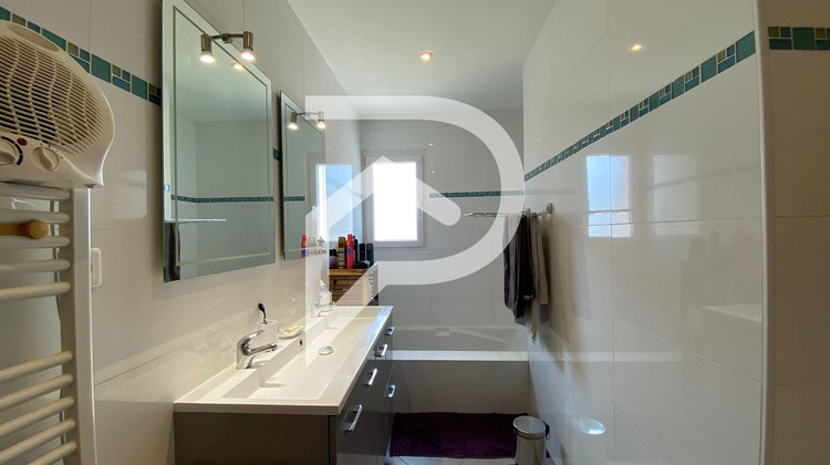 Ma-Cabane - Location Maison CHAMPCEVINEL, 126 m²