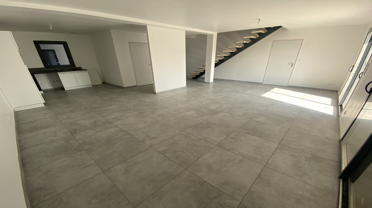 Ma-Cabane - Location Maison Champdieu, 116 m²