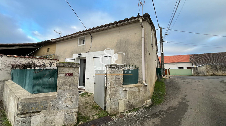 Ma-Cabane - Location Maison CHAMPNIERS, 54 m²