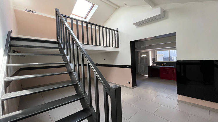Ma-Cabane - Location Maison CHAMPS-SUR-MARNE, 32 m²