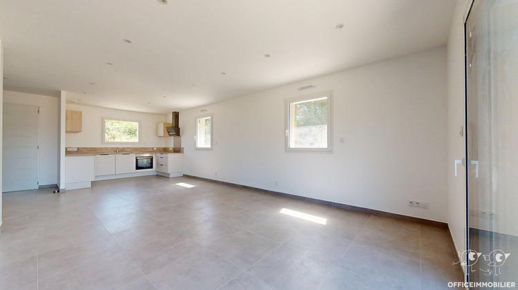 Ma-Cabane - Location Maison CHAMPVANS-LES-MOULINS, 103 m²