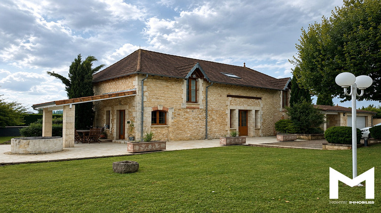 Ma-Cabane - Location Maison CHANCELADE, 213 m²