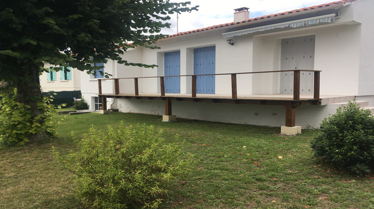 Ma-Cabane - Location Maison Chaniers, 89 m²