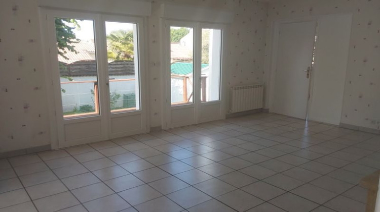 Ma-Cabane - Location Maison Chaniers, 89 m²