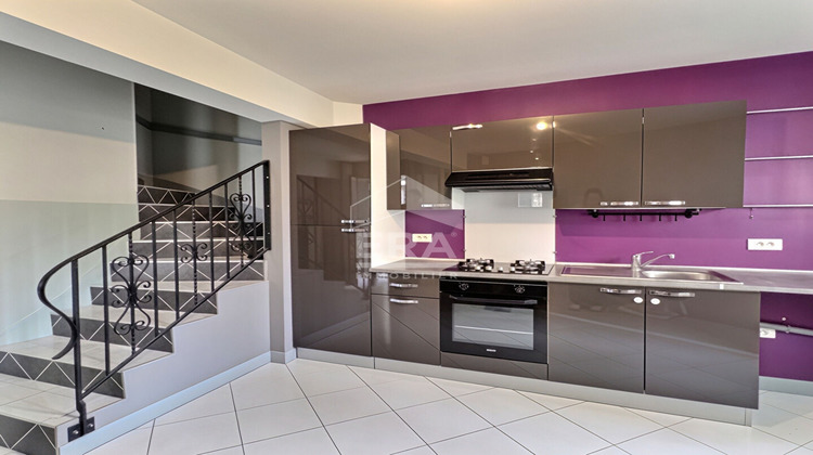 Ma-Cabane - Location Maison CHANONAT, 95 m²