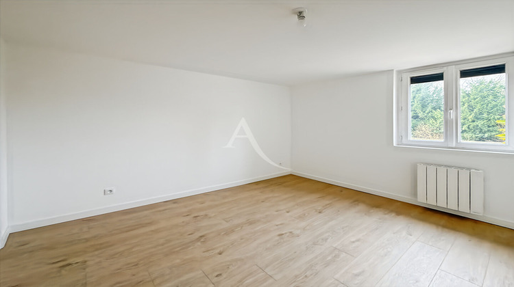 Ma-Cabane - Location Maison CHARLEVAL, 68 m²