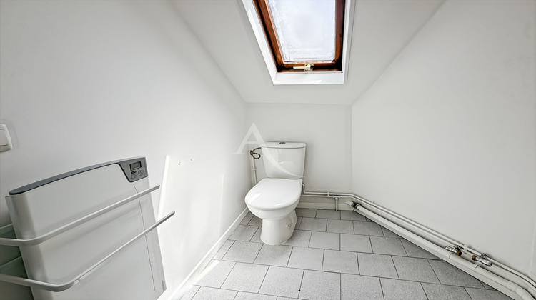 Ma-Cabane - Location Maison CHARLEVAL, 76 m²