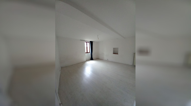 Ma-Cabane - Location Maison CHAROLLES, 83 m²
