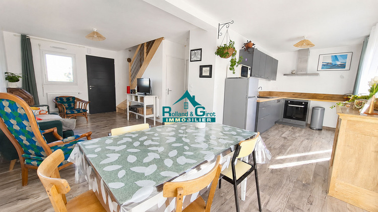 Ma-Cabane - Location Maison CHASNE-SUR-ILLET, 74 m²