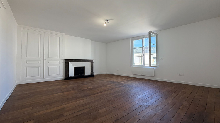 Ma-Cabane - Location Maison CHATEAU-DU-LOIR, 92 m²