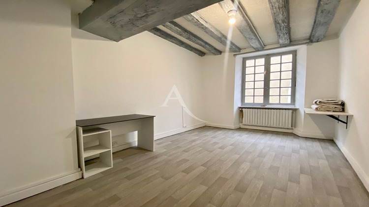 Ma-Cabane - Location Maison CHATEAU-GONTIER, 118 m²