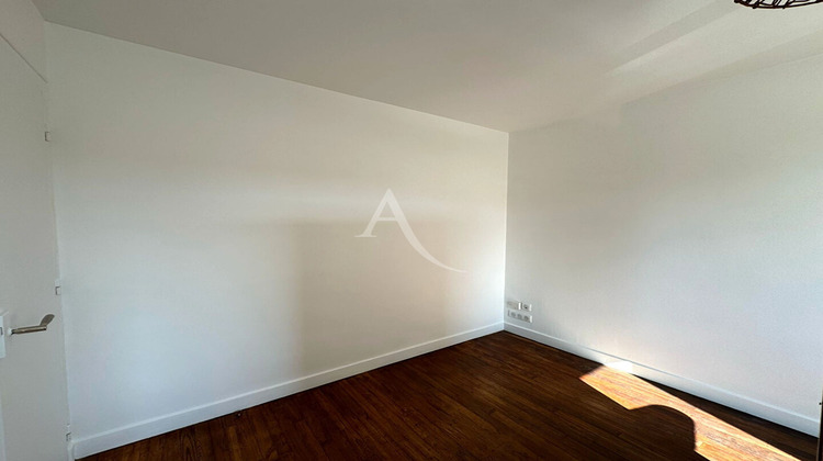 Ma-Cabane - Location Maison CHATEAU-GONTIER, 64 m²