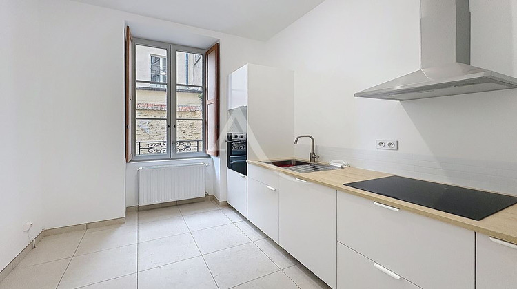 Ma-Cabane - Location Maison CHATEAU-GONTIER, 87 m²