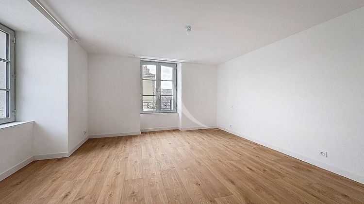 Ma-Cabane - Location Maison CHATEAU-GONTIER, 87 m²