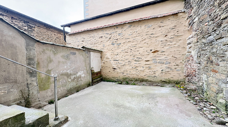 Ma-Cabane - Location Maison CHATEAU-GONTIER, 87 m²