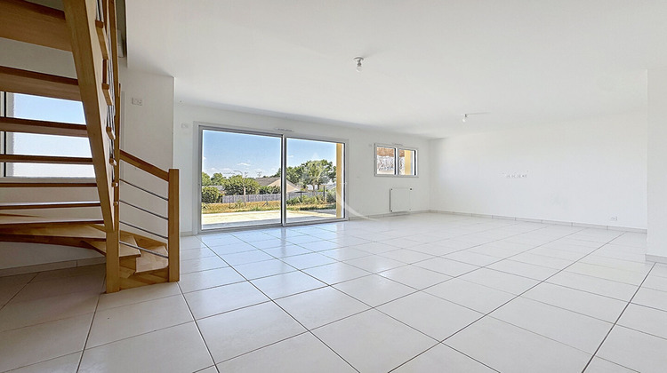 Ma-Cabane - Location Maison CHATEAU-GONTIER, 85 m²