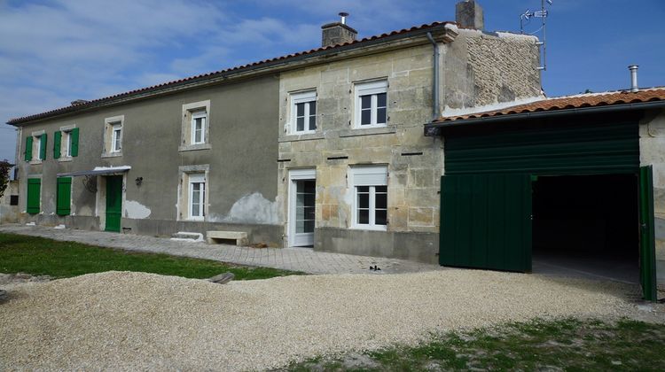 Ma-Cabane - Location Maison Châteaubernard, 148 m²