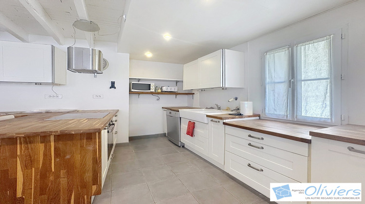 Ma-Cabane - Location Maison Châteaufort, 68 m²