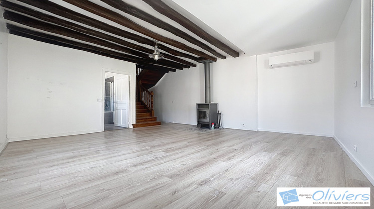 Ma-Cabane - Location Maison Châteaufort, 68 m²