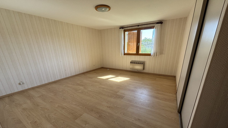 Ma-Cabane - Location Maison Châteauneuf-de-Galaure, 83 m²